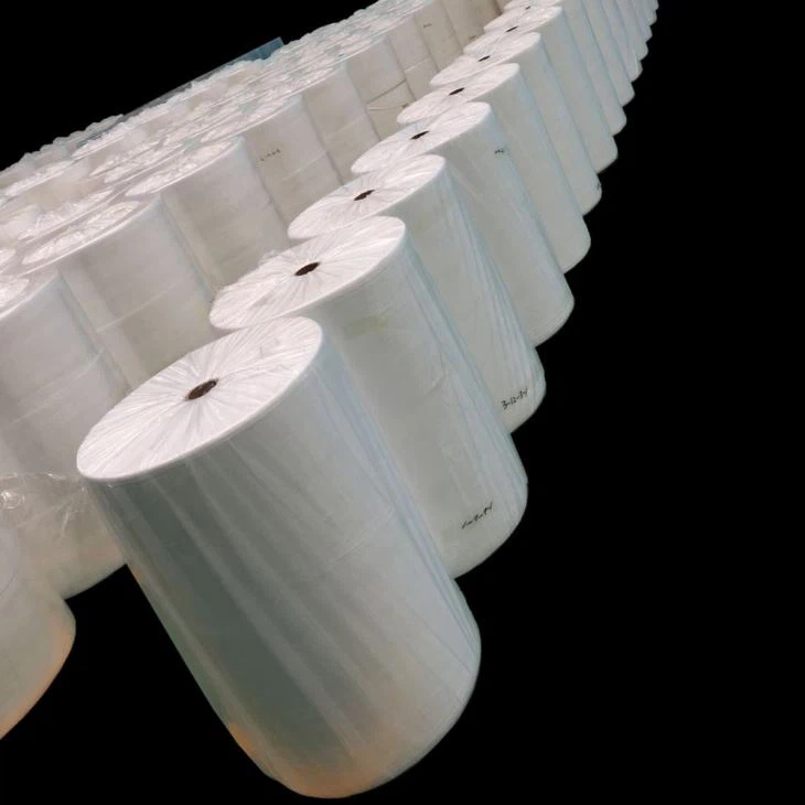 Non-Woven Spunlace Material and Skin Care Use Wet Wipes